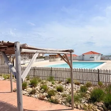 Apartment Terrasse Vue Etang, Piscine Sejour Detente *